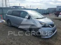 2013 Toyota SIENNA фото