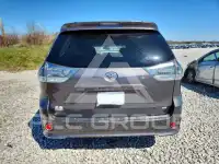 2013 Toyota SIENNA photo