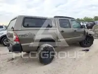 2013 Toyota TACOMA photo