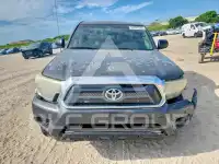2013 Toyota TACOMA photo