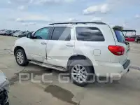2013 Toyota SEQUOIA фото