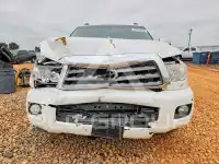 2013 Toyota SEQUOIA фото