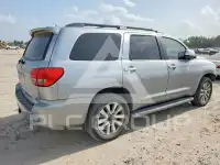 2013 Toyota SEQUOIA photo