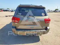 2013 Toyota SEQUOIA фото