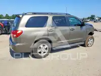 2013 Toyota SEQUOIA фото