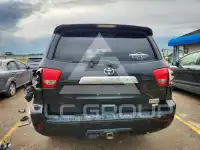 2013 Toyota SEQUOIA фото