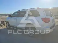 2013 Toyota SEQUOIA фото