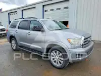 2013 Toyota SEQUOIA фото