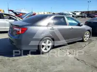 2013 Toyota CAMRY photo