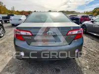 2013 Toyota CAMRY фото