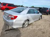 2013 Toyota CAMRY фото