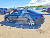 2013 Toyota CAMRY фото