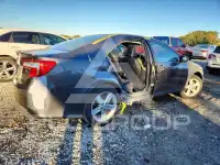 2013 Toyota CAMRY фото