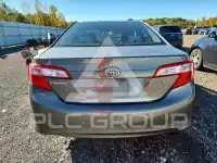 2013 Toyota CAMRY фото