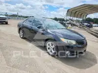 2013 Toyota CAMRY фото