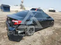 2013 Toyota CAMRY фото