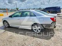 2013 Toyota CAMRY фото