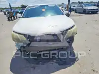 2013 Toyota CAMRY photo