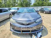 2013 Toyota CAMRY фото