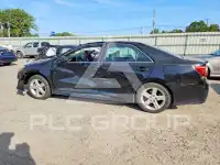 2013 Toyota CAMRY фото