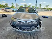 2013 Toyota CAMRY фото