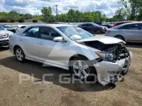 2013 Toyota CAMRY фото