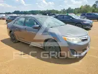2013 Toyota CAMRY фото