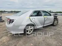 2013 Toyota CAMRY фото