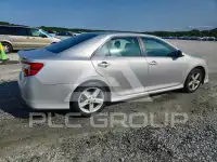 2013 Toyota CAMRY фото