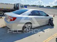 2013 Toyota CAMRY фото