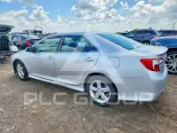 2013 Toyota CAMRY фото