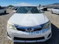 2013 Toyota CAMRY фото