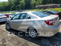 2013 Toyota CAMRY фото