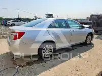 2013 Toyota CAMRY фото