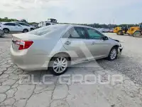 2013 Toyota CAMRY фото