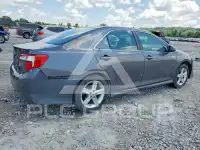 2013 Toyota CAMRY фото