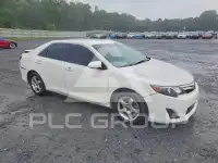 2013 Toyota CAMRY фото