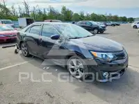 2013 Toyota CAMRY фото