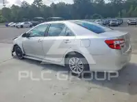 2013 Toyota CAMRY фото
