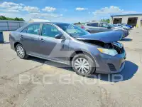 2013 Toyota CAMRY фото