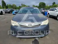 2013 Toyota CAMRY фото