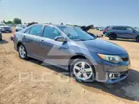 2013 Toyota CAMRY фото
