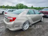 2013 Toyota CAMRY фото
