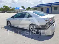 2013 Toyota CAMRY фото