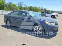 2013 Toyota CAMRY фото