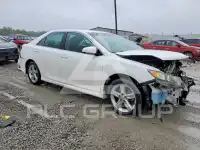 2013 Toyota CAMRY фото