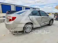 2013 Toyota CAMRY фото
