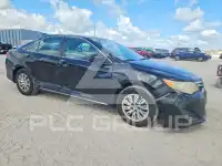 2013 Toyota CAMRY фото