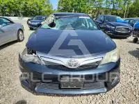 2013 Toyota CAMRY фото