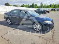 2013 Toyota CAMRY фото